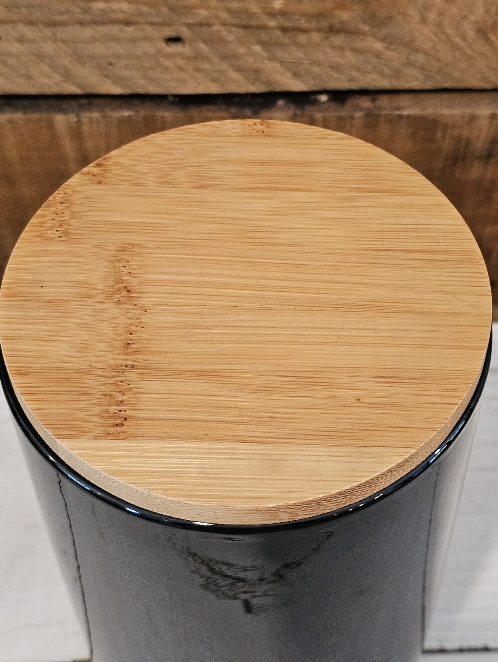 Signature Housewares Black Ceramic Dog/Cat Treat Jar w/Bamboo Lid - Picture 5 of 9